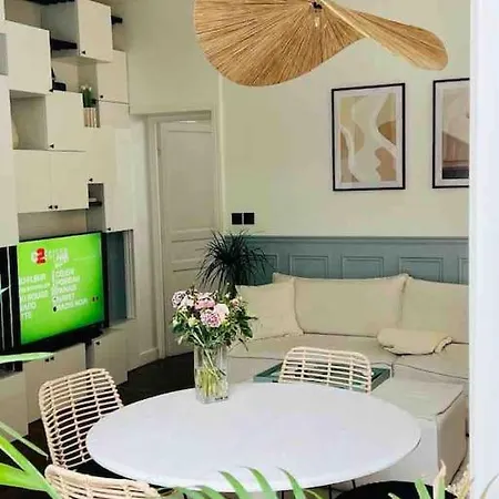 Luxury 2br, 300m From Eiffel Tower & Rue Cler Area Paris